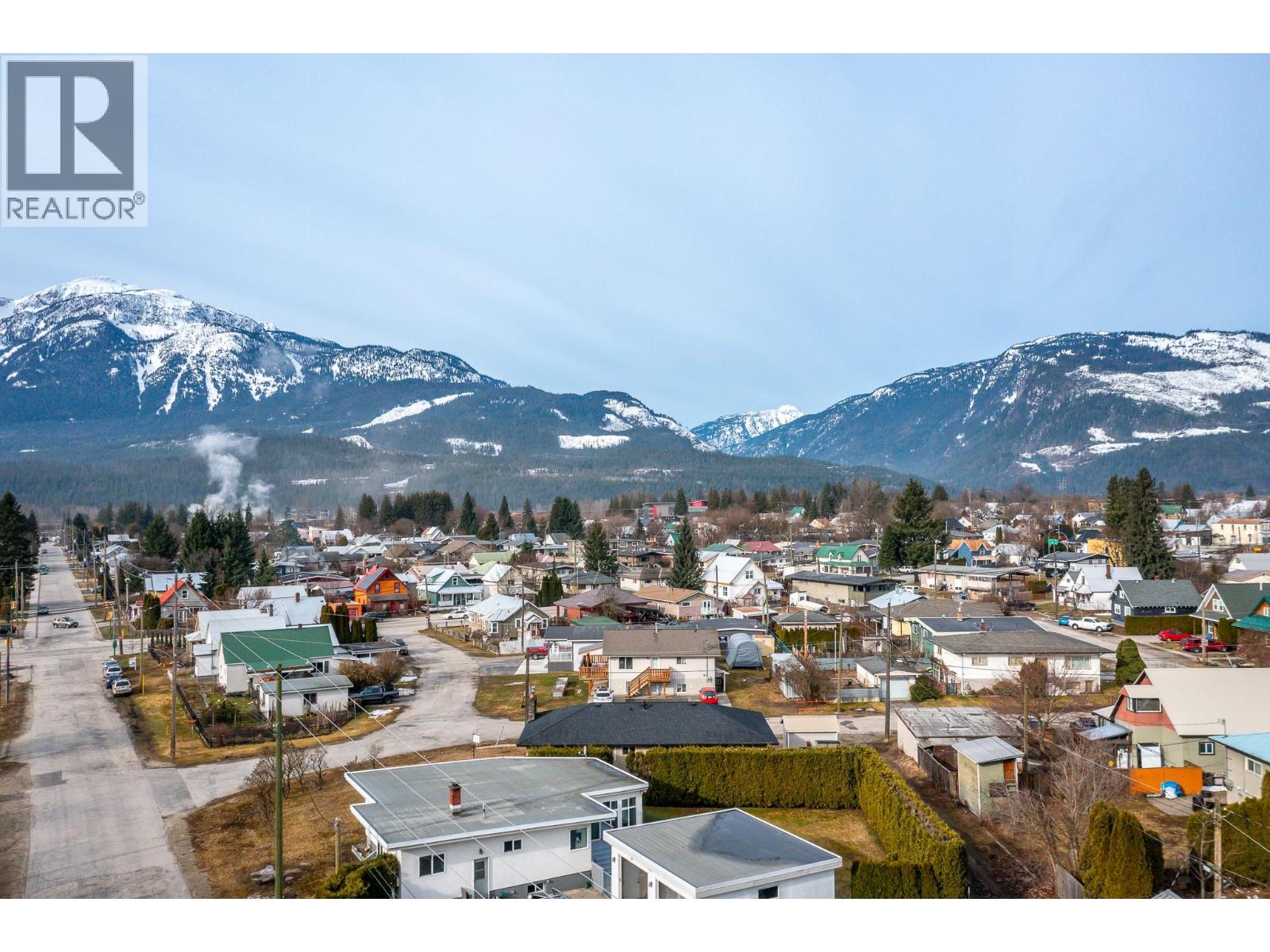  331 Sibbald Street, Revelstoke