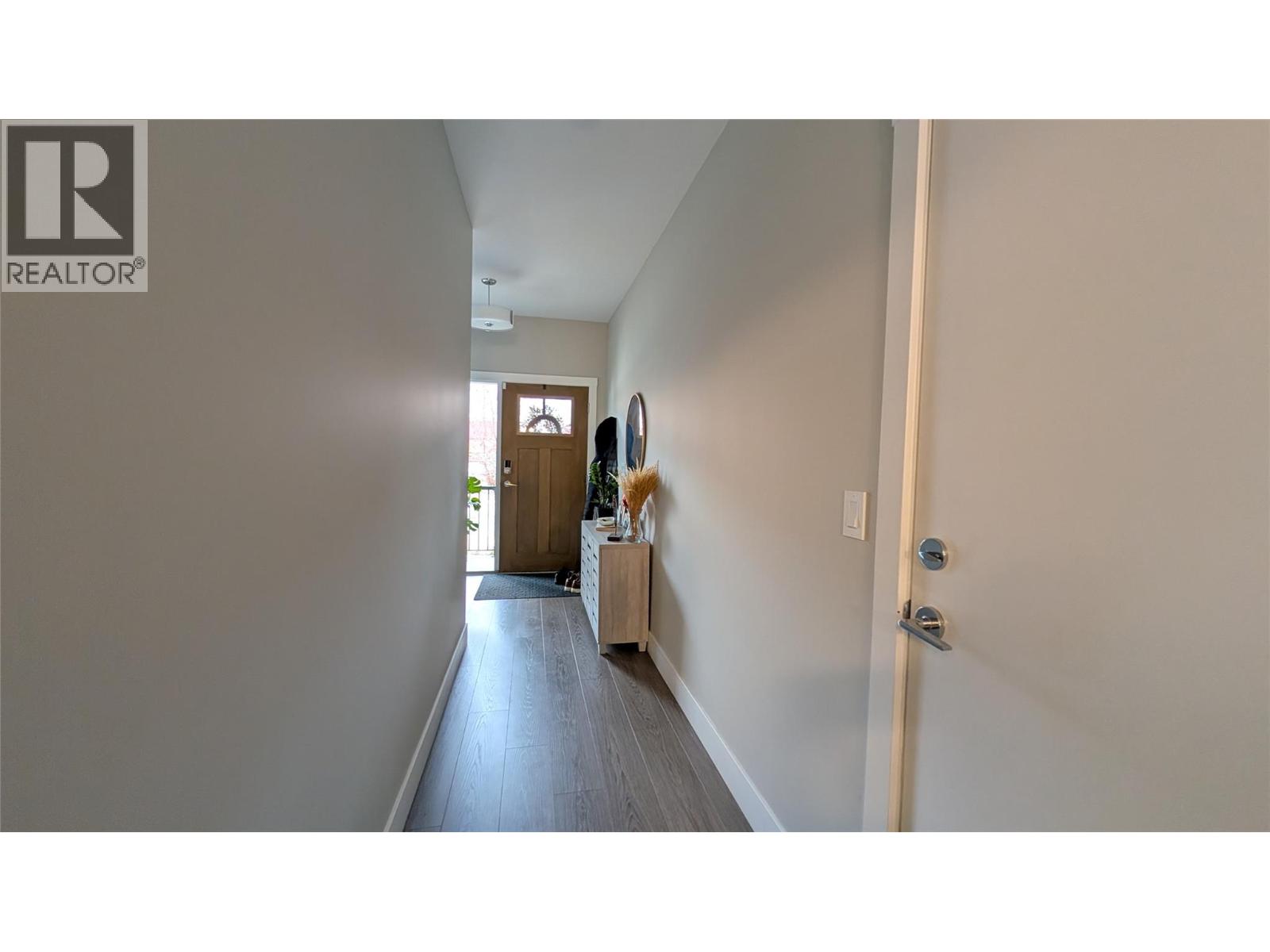 122 200 GRAND Boulevard, Kamloops