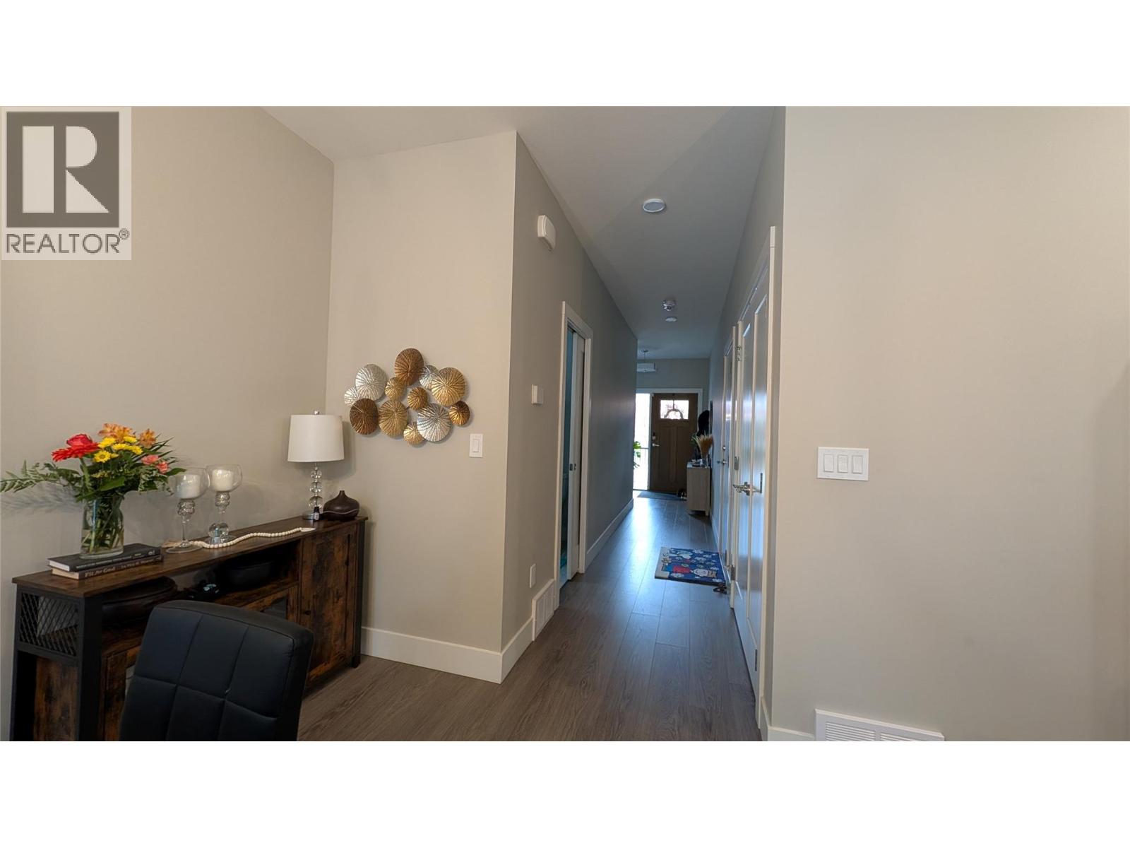 122 200 GRAND Boulevard, Kamloops