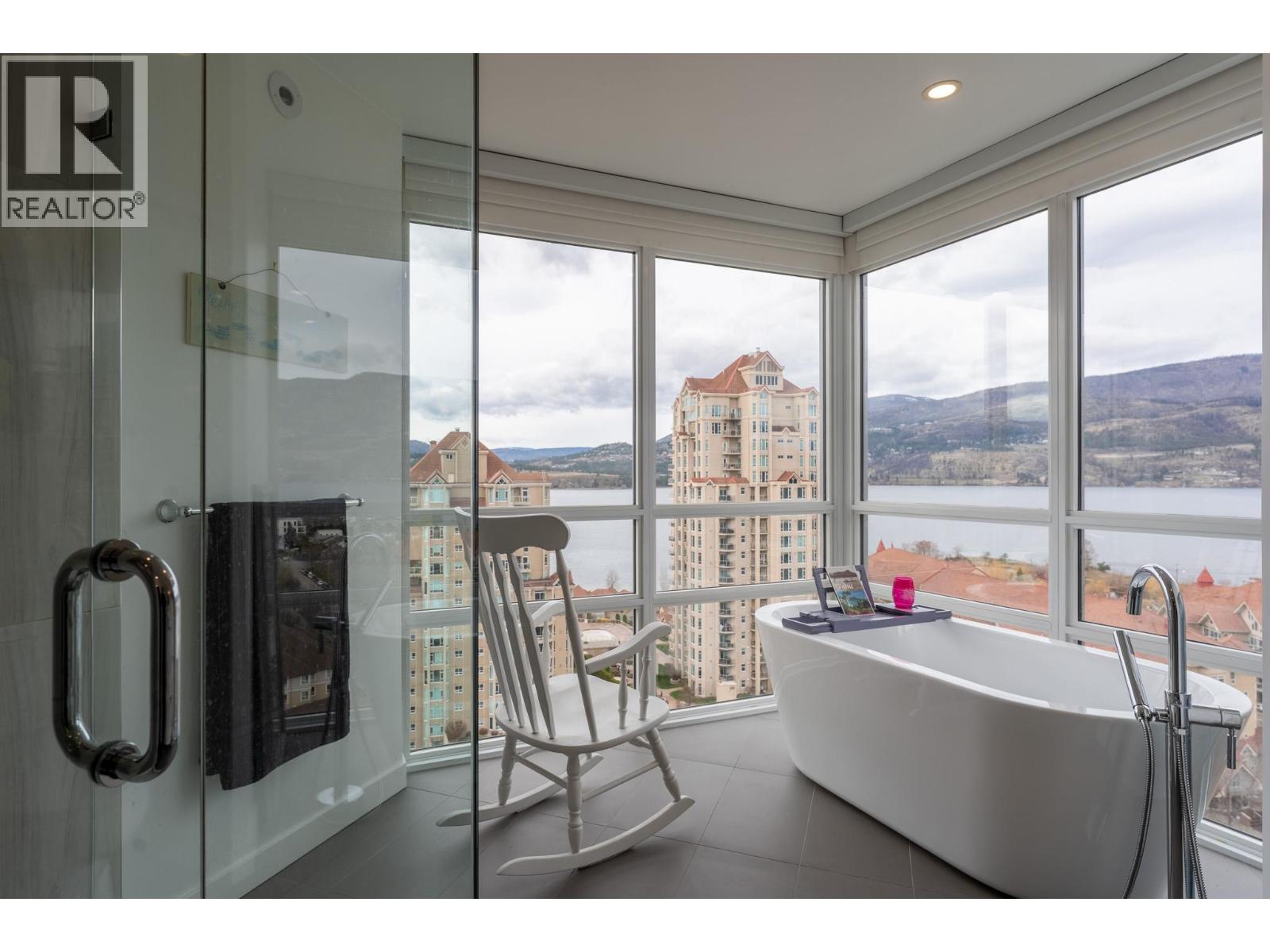 1151 Sunset Drive Unit# 1501, Kelowna