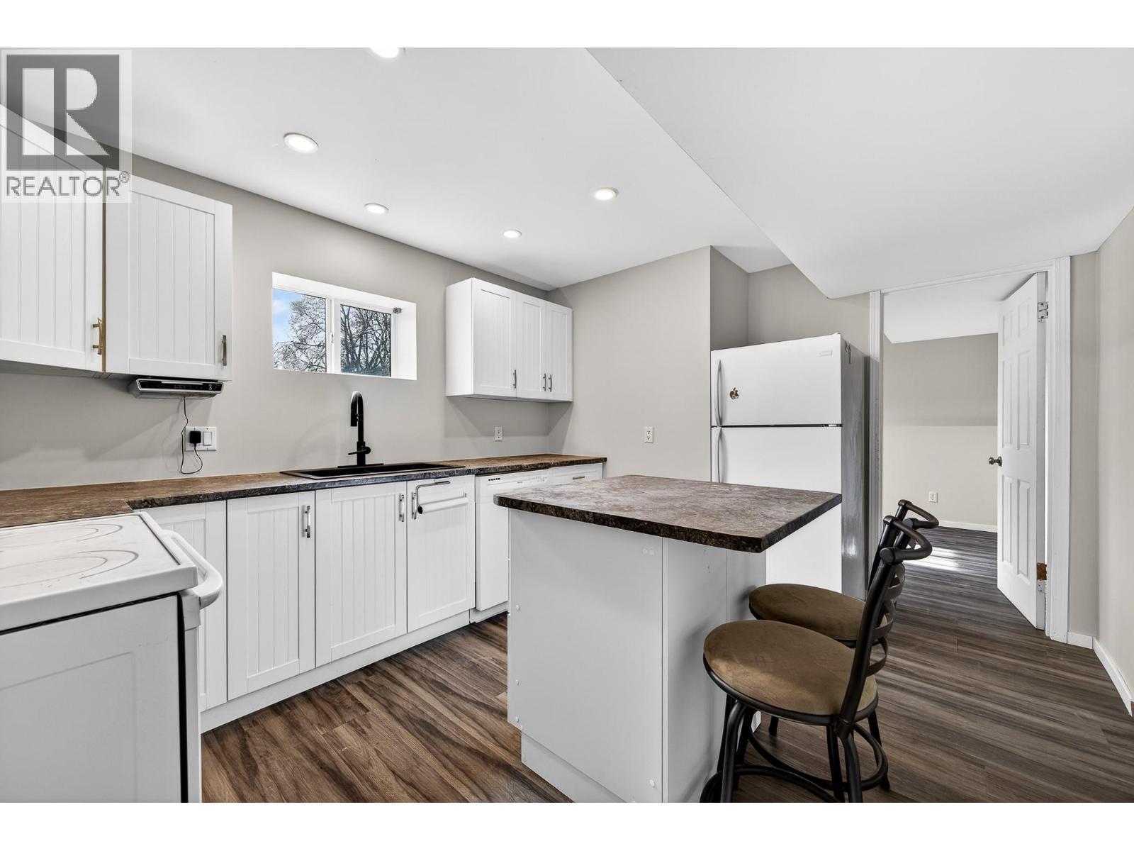  1669 WESTMOUNT Drive, Kamloops