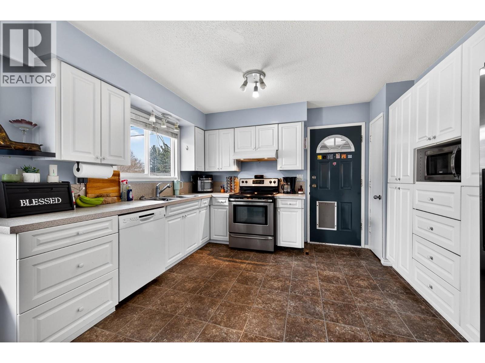  1669 WESTMOUNT Drive, Kamloops