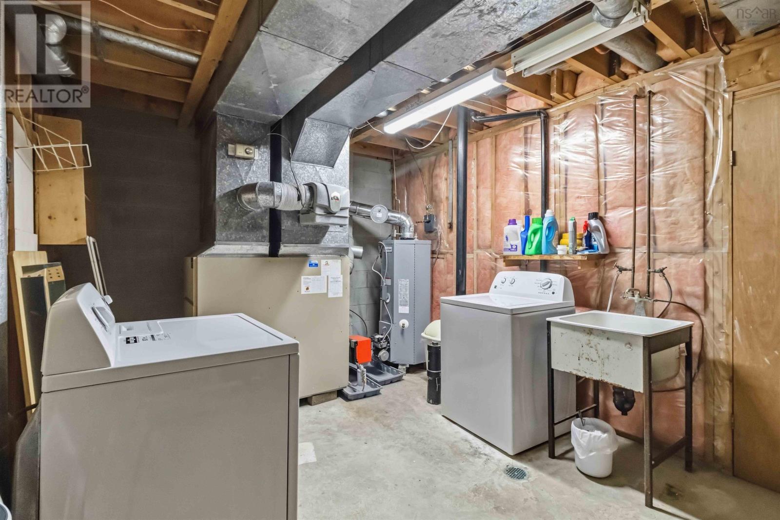 Property 35 of 48 of 103 Forestside Crescent