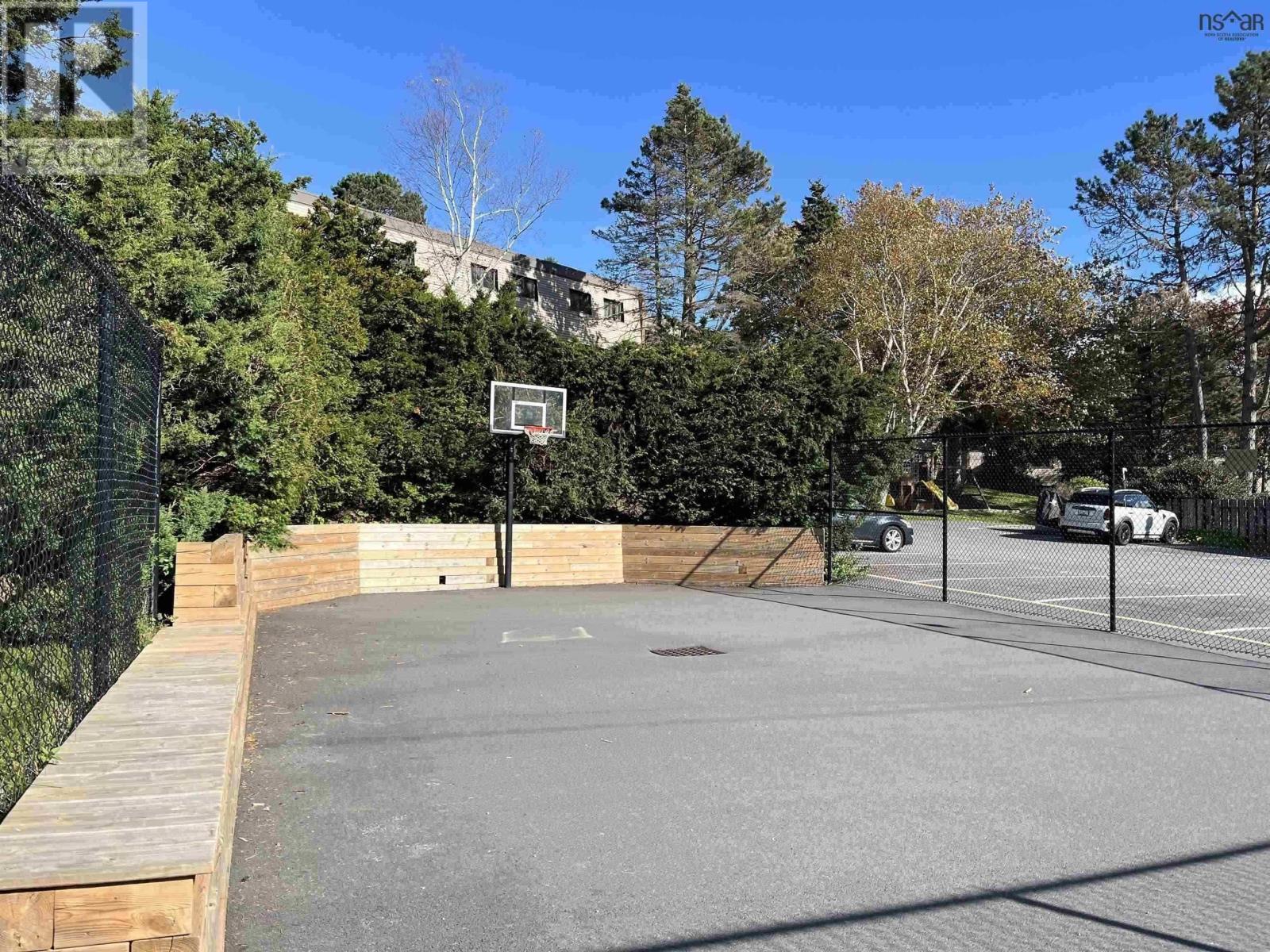 Property 38 of 48 of 103 Forestside Crescent