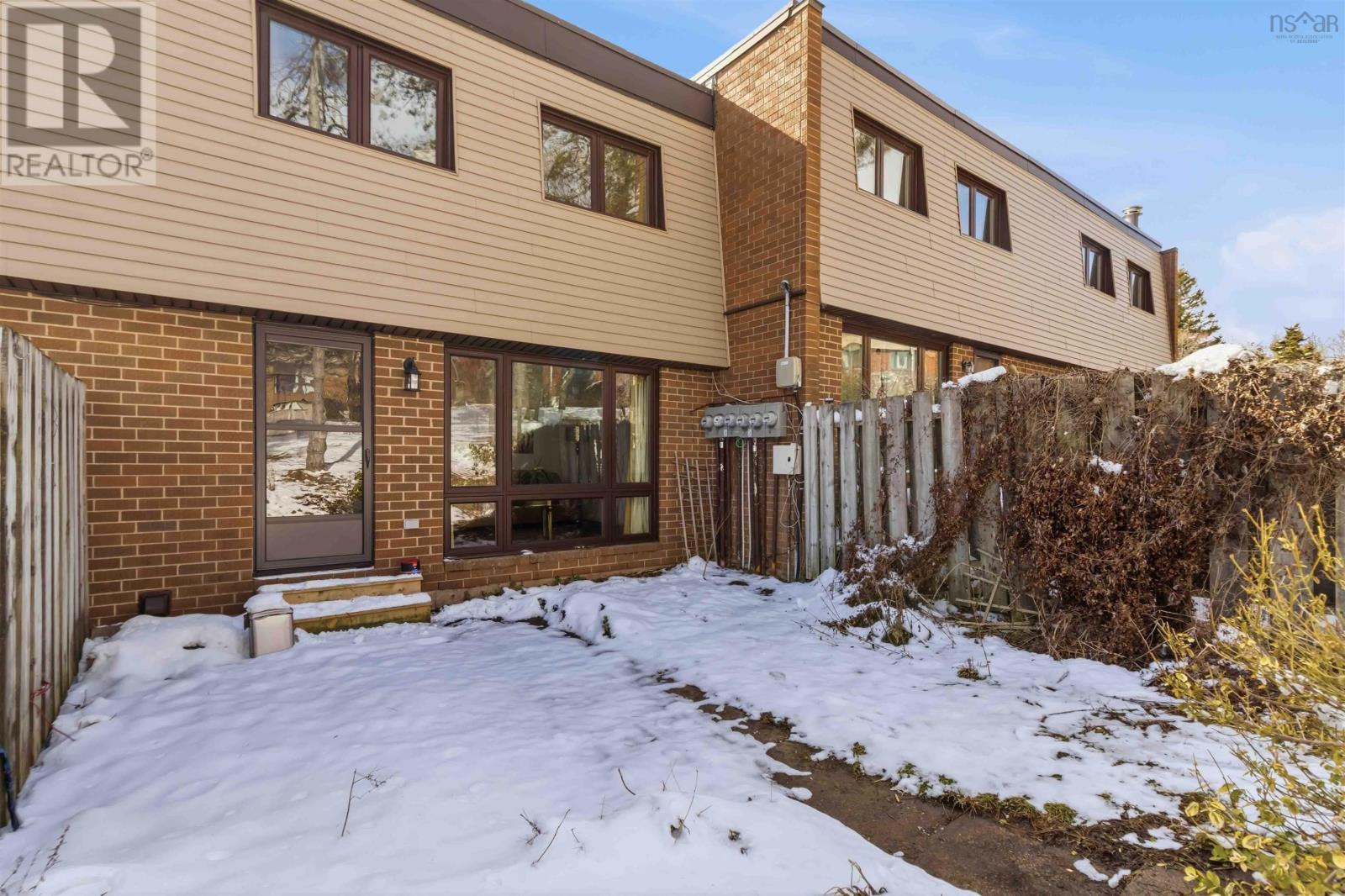 Property 25 of 48 of 103 Forestside Crescent