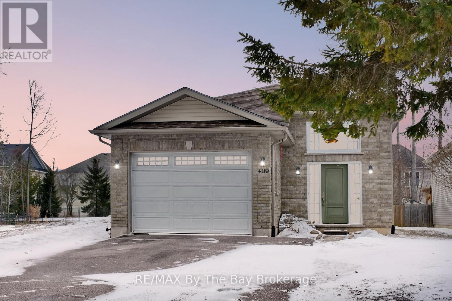 409 ROBINSON ROAD,Wasaga Beach,,