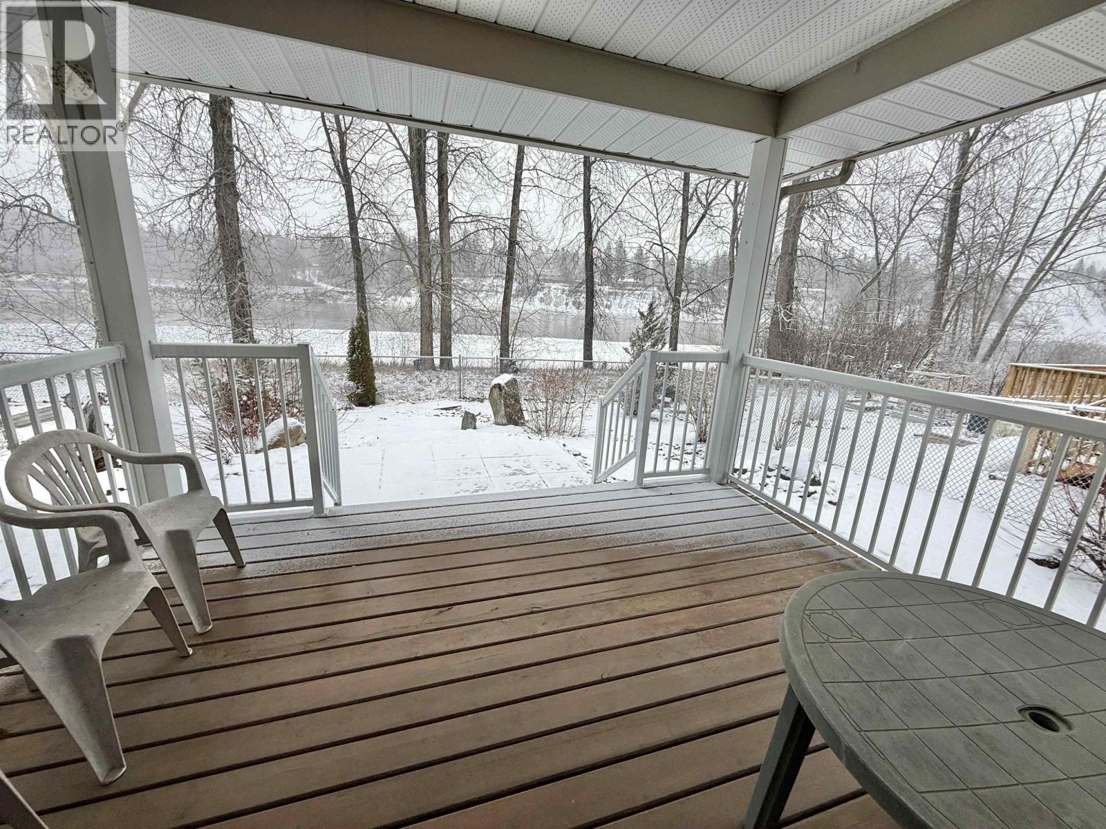 #132 1702 DYKE ROAD - 3