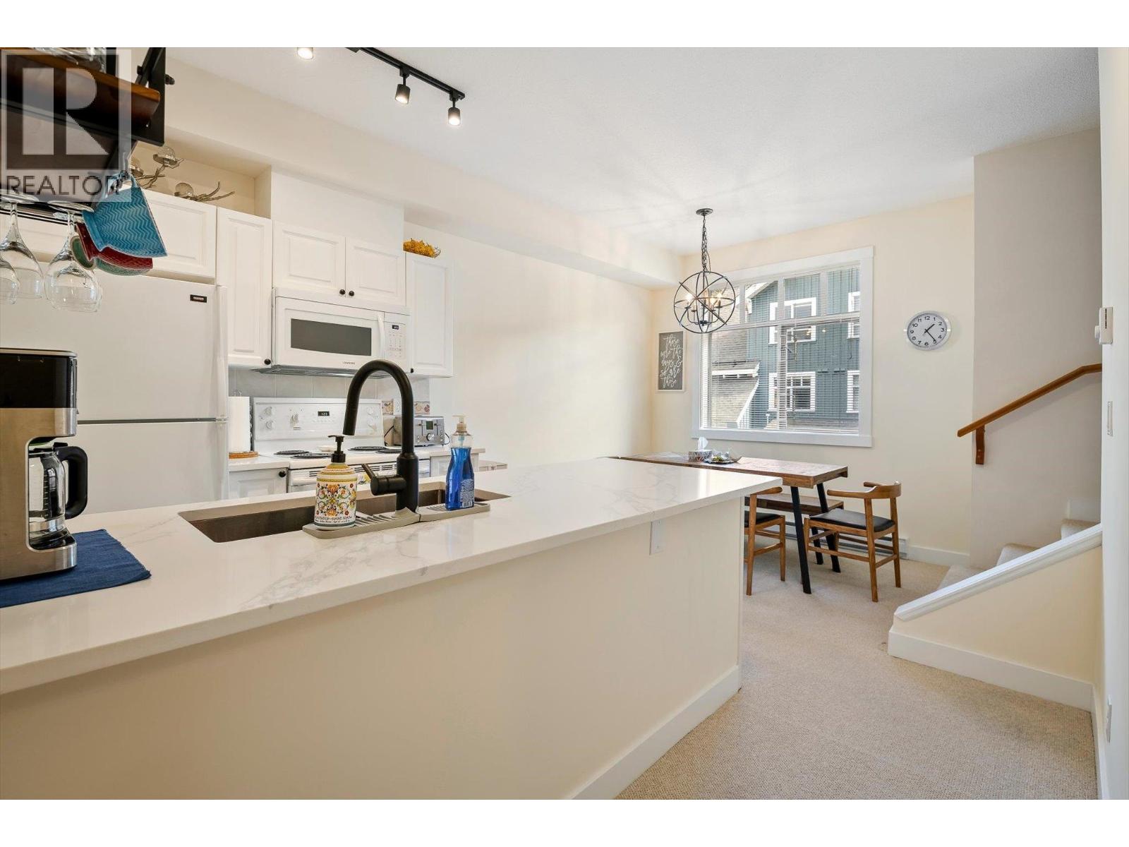 203 4405 BLACKCOMB WAY, Whistler