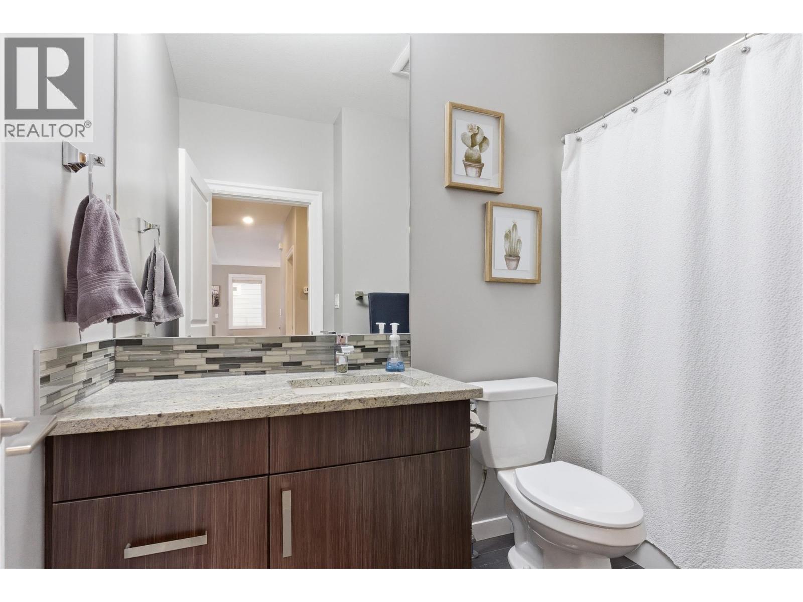 2779 BEACHMOUNT Crescent, Kamloops