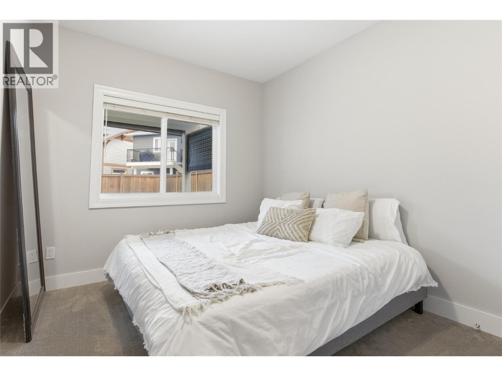 2779 BEACHMOUNT Crescent, Kamloops