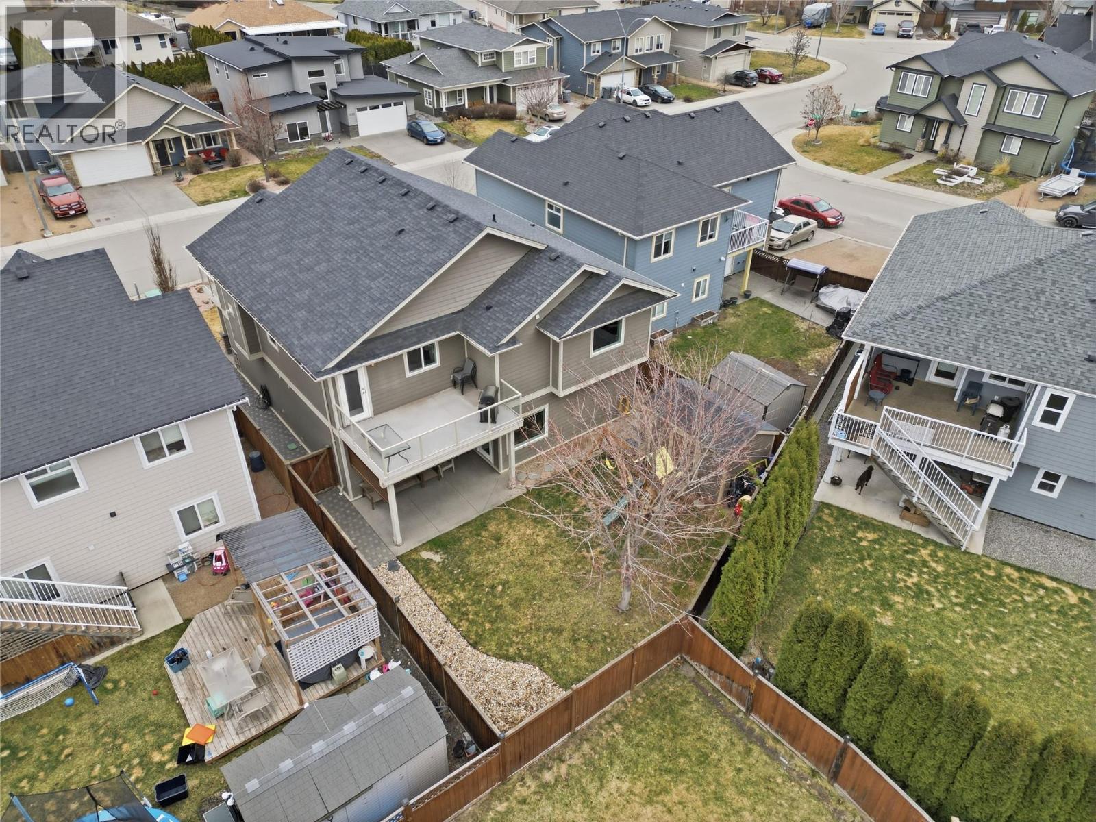 2779 BEACHMOUNT Crescent, Kamloops