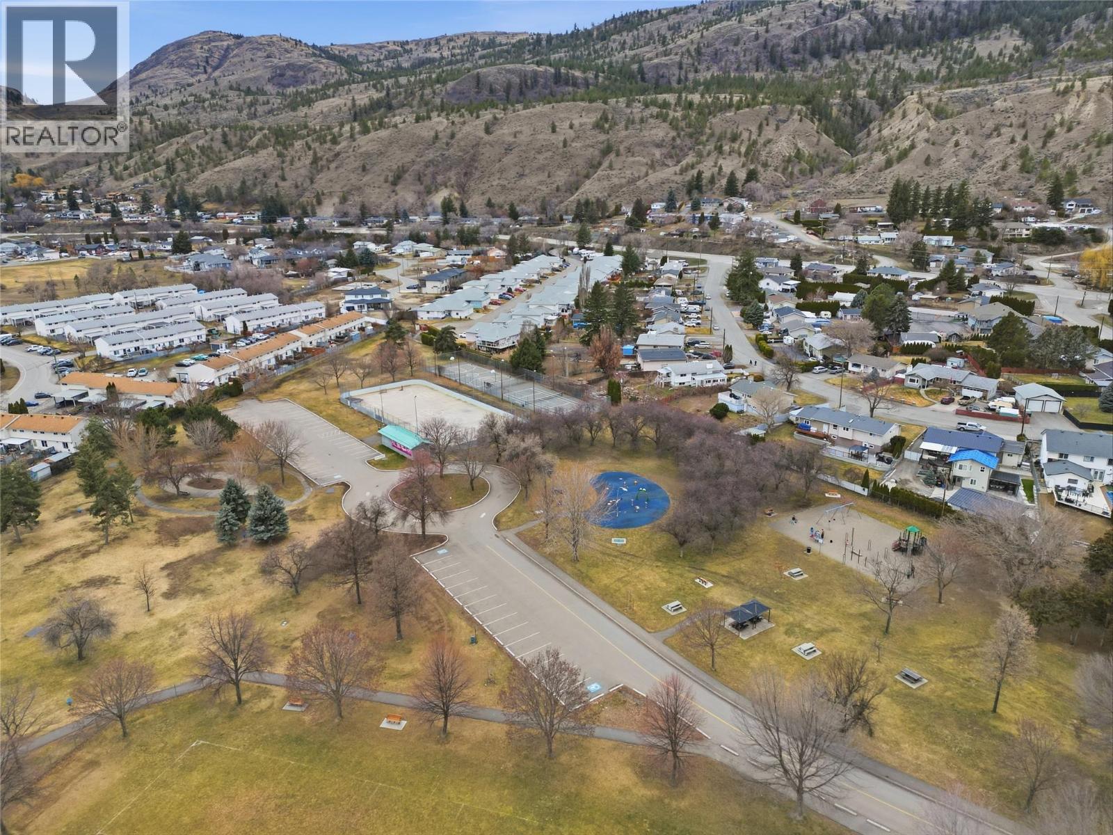 2779 BEACHMOUNT Crescent, Kamloops