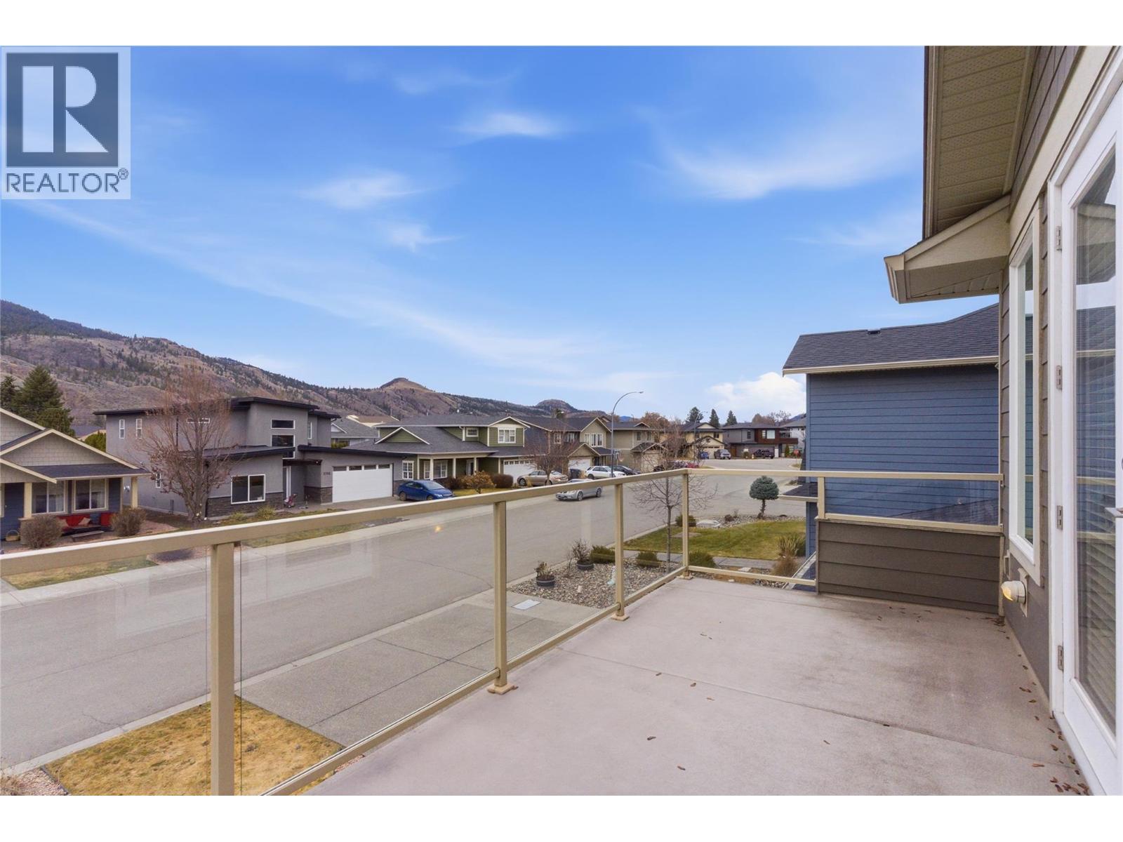 2779 BEACHMOUNT Crescent, Kamloops