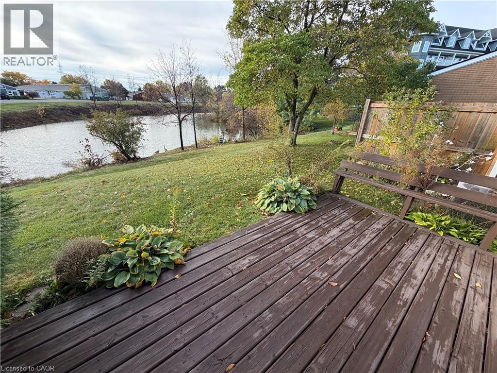 5 JACZENKO Terrace - 16