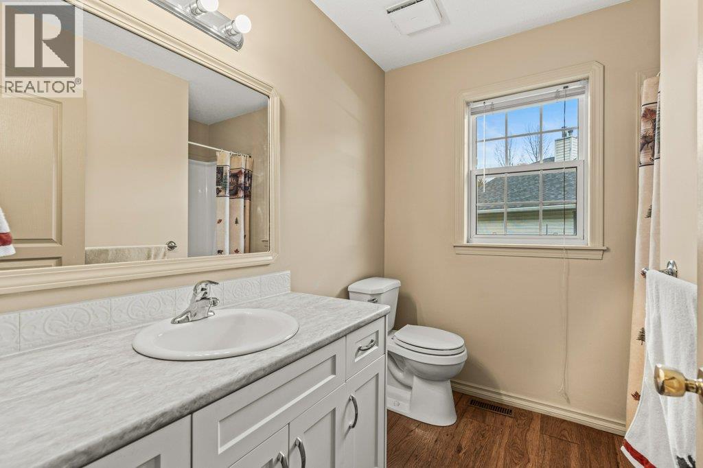  2392 Cedar Ridge Street, Lumby