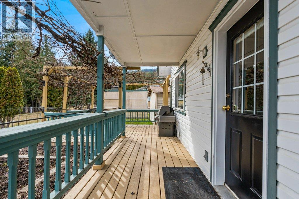  2392 Cedar Ridge Street, Lumby