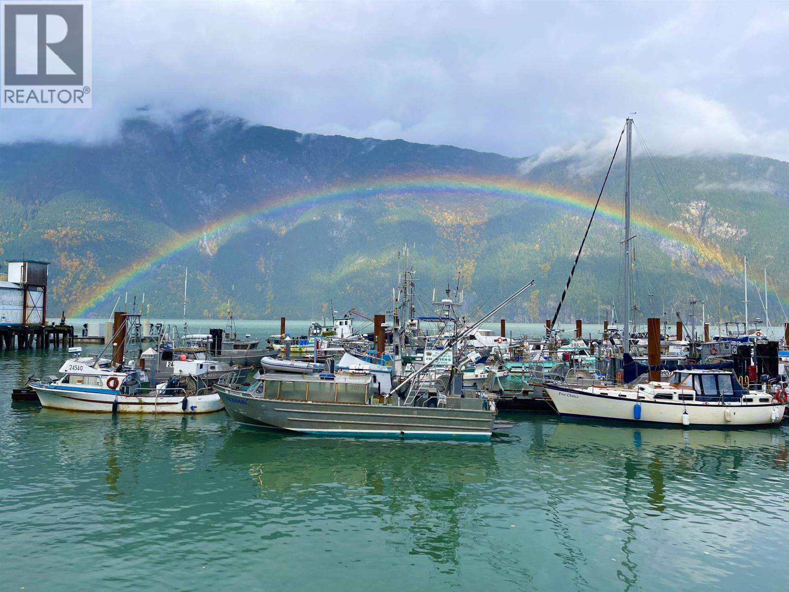 259 20 MACKENZIE HIGHWAY - 30