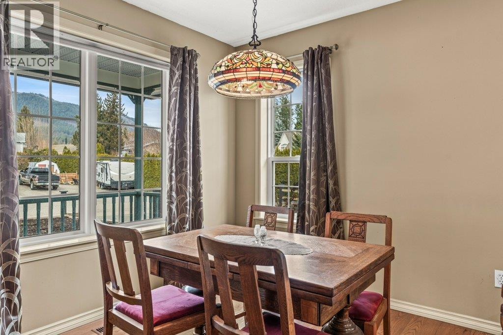  2392 Cedar Ridge Street, Lumby