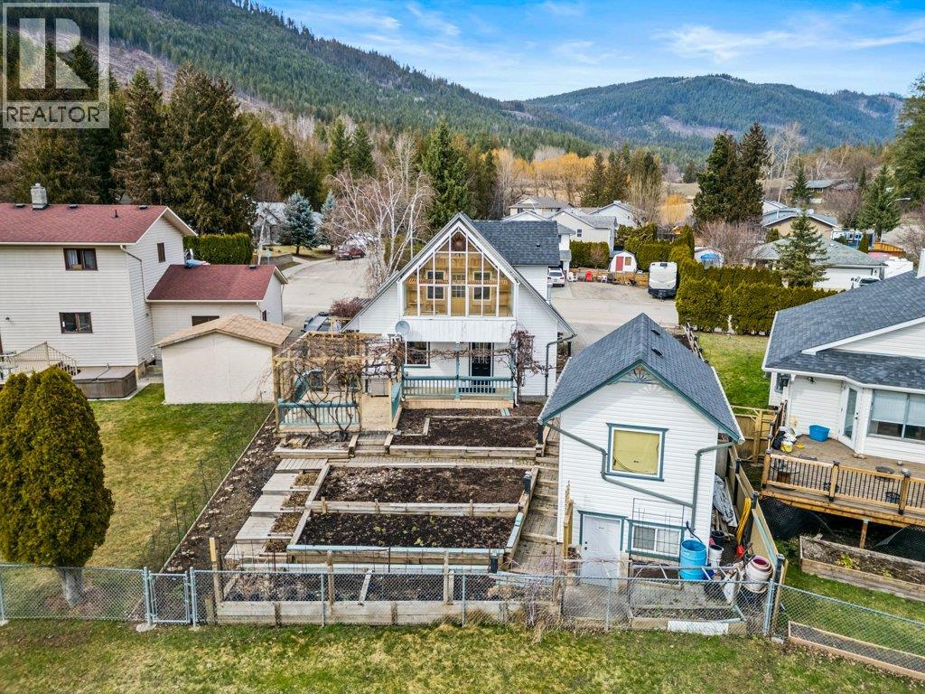  2392 Cedar Ridge Street, Lumby
