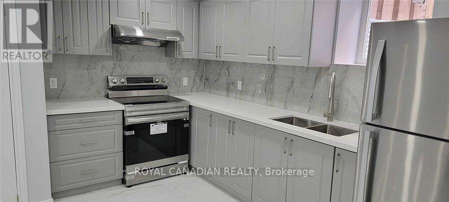 BSMT - 84 MASTERS GREEN CRESCENT