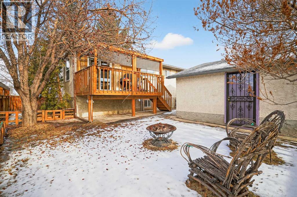 Single Family House Bi-level for Sale in  Rundleson Way NE Rundle Calgary 