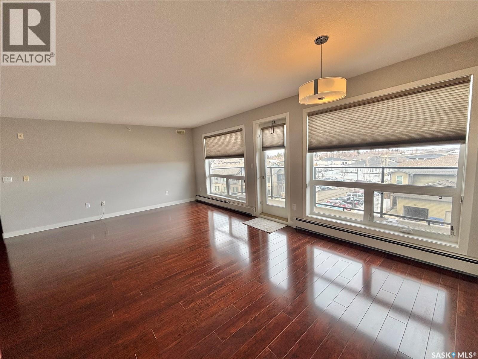 302 333 Morrison DRIVE — photo 13