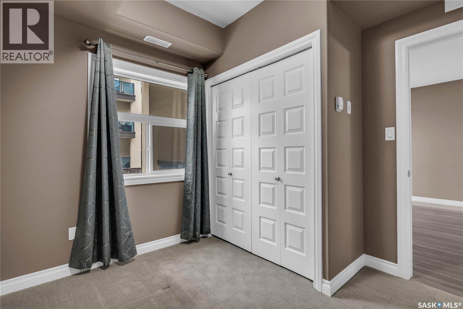 Single Family House High rise for Sale in   Nelson ROAD Saskatoon 