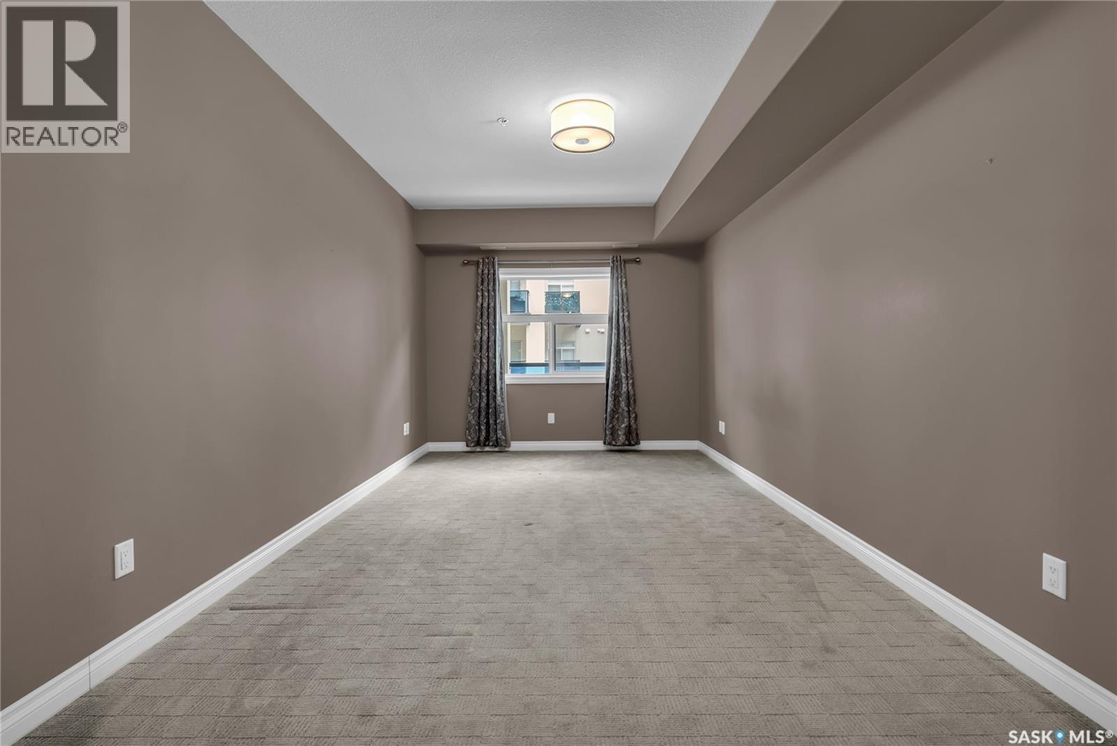 Single Family House High rise for Sale in   Nelson ROAD Saskatoon 