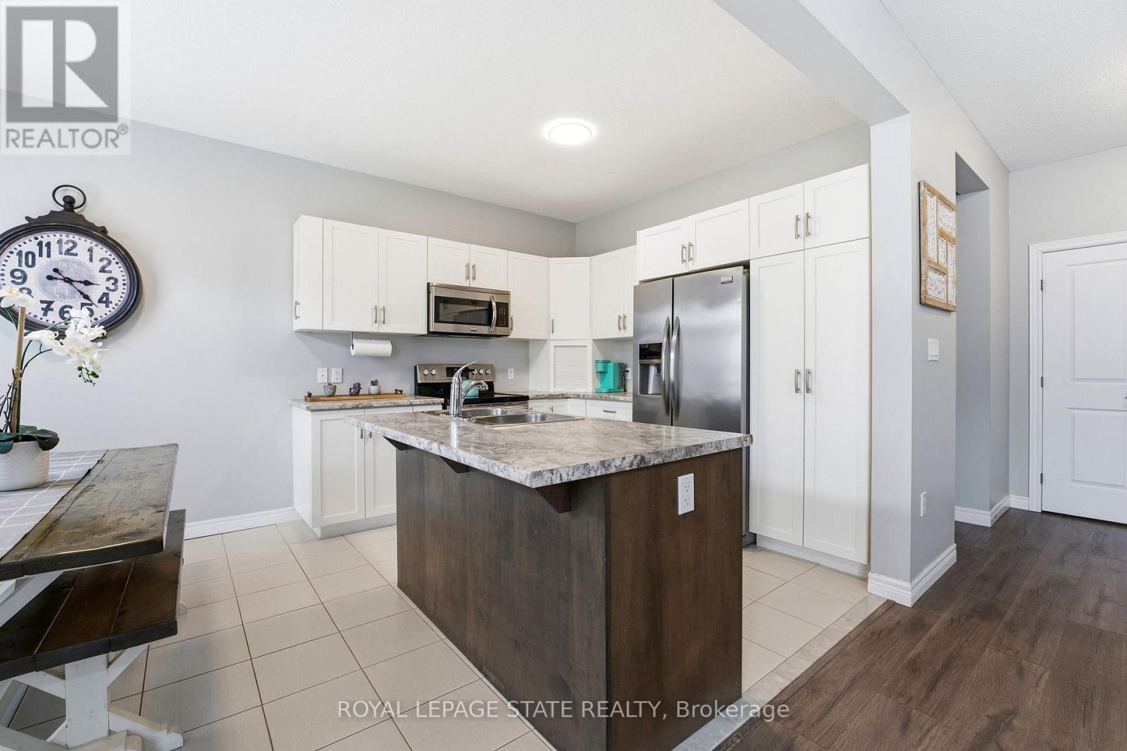 86 FAIRGROUNDS DRIVE - 11