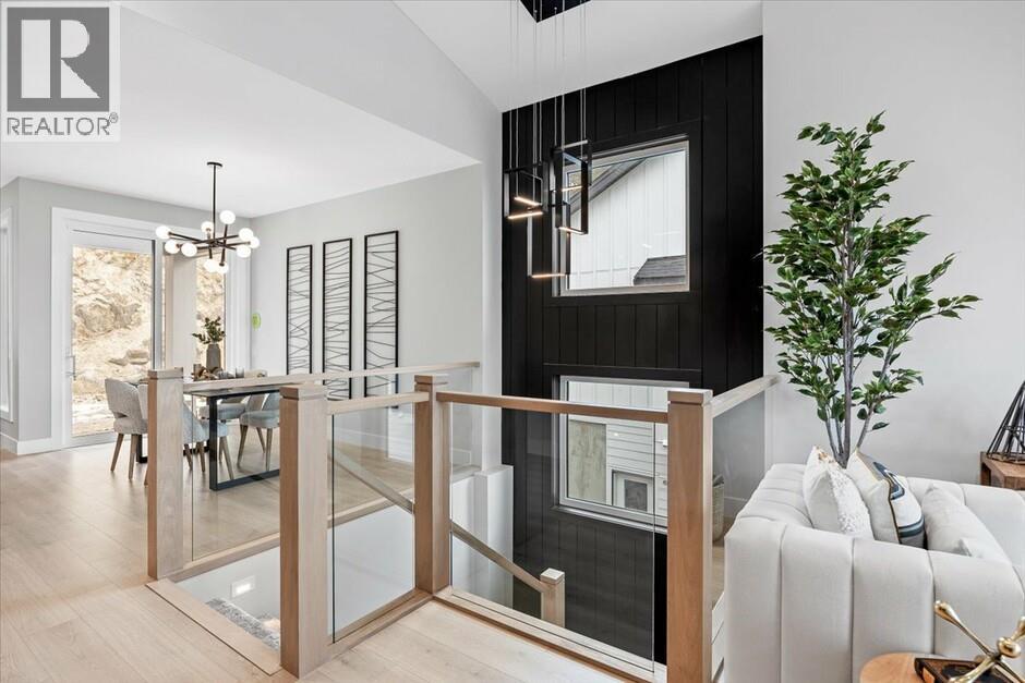 1165 Lone Pine Drive, Kelowna