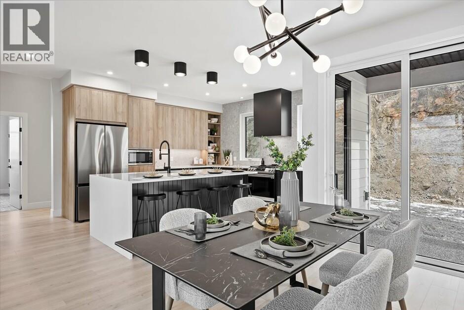 1165 Lone Pine Drive, Kelowna