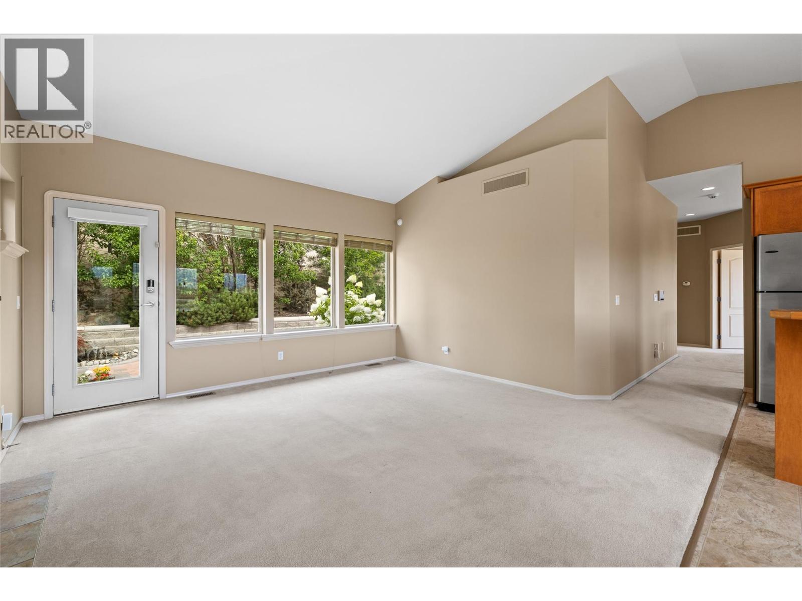 2060 Spyglass Way - 18