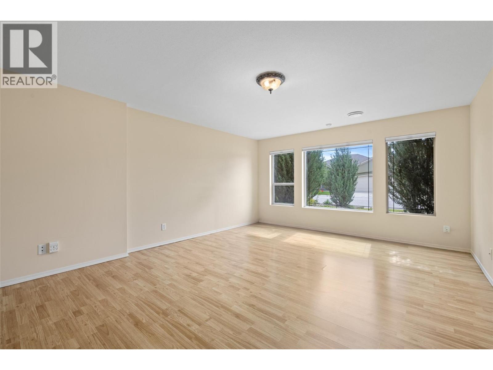 2060 Spyglass Way, West Kelowna