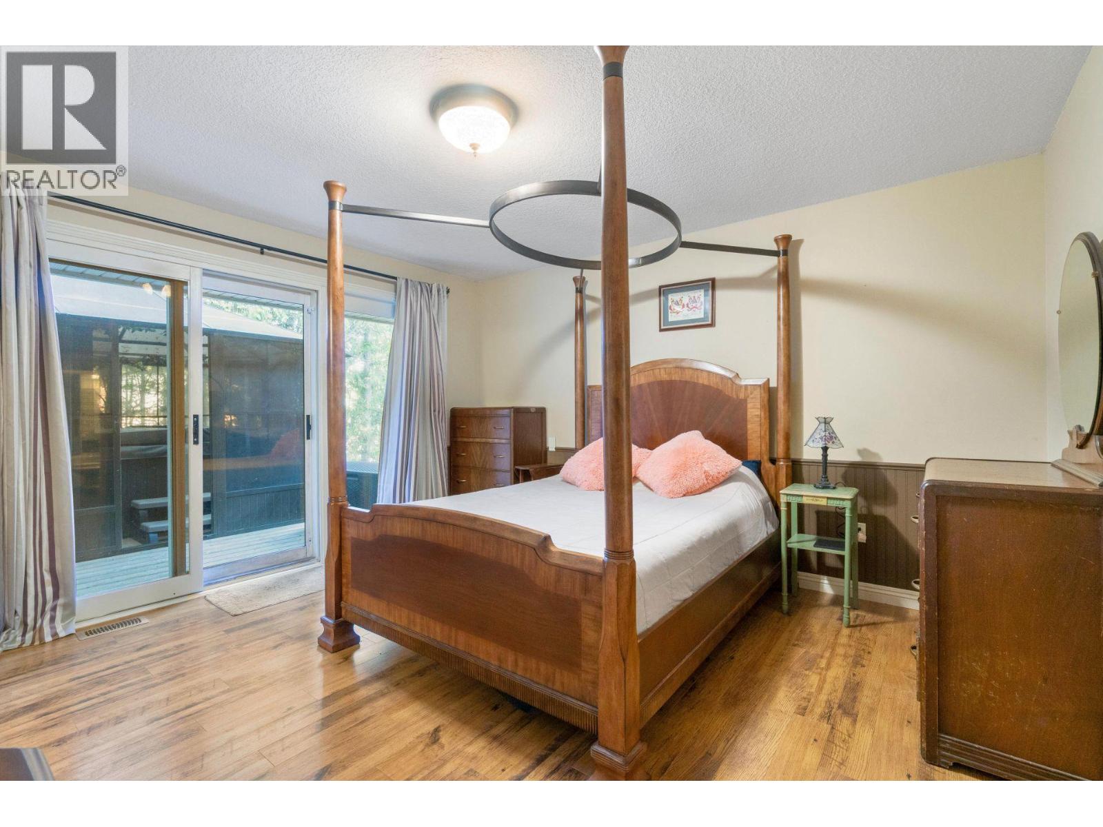 307 Partridge Road, Tappen