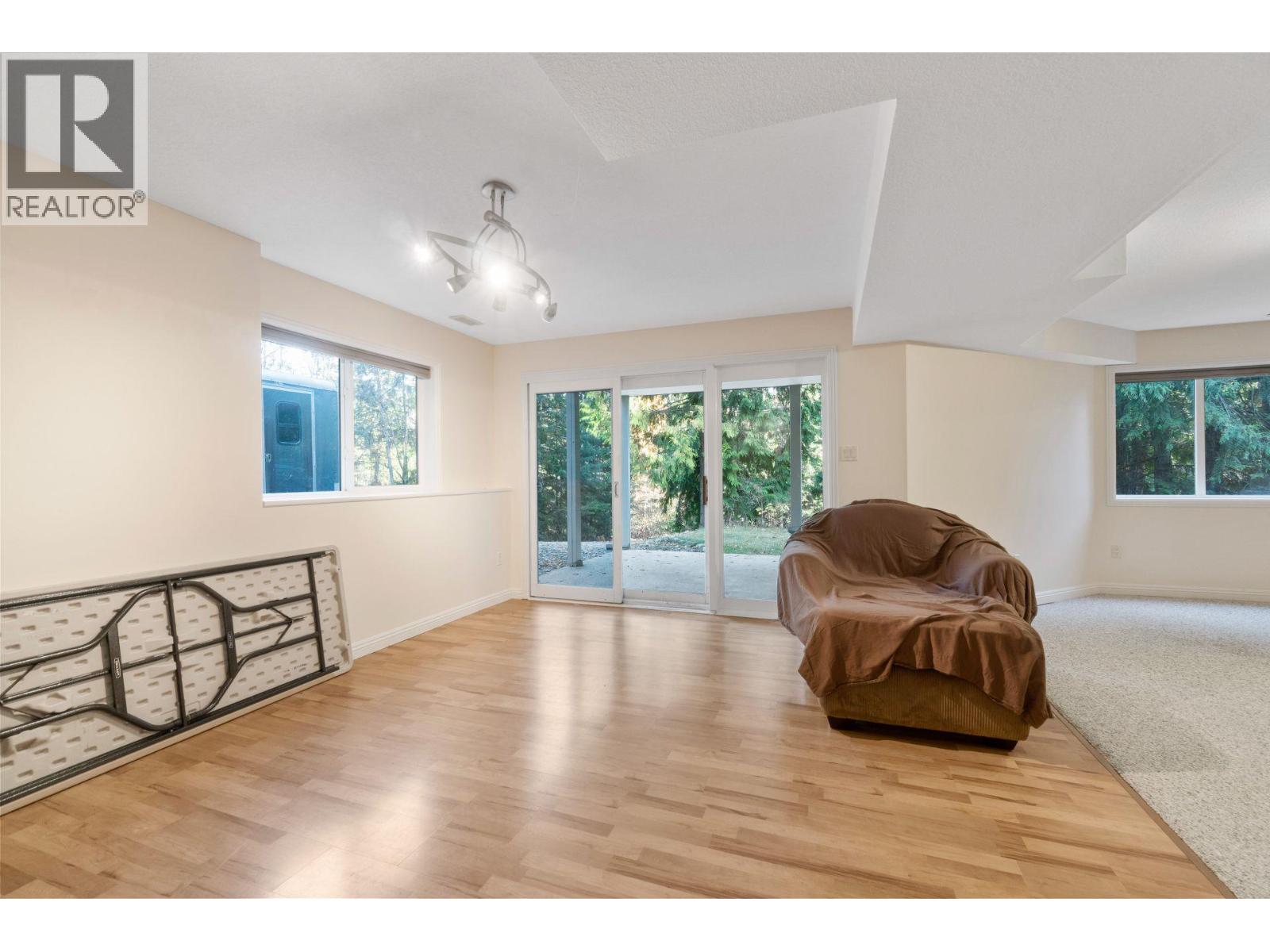 307 Partridge Road, Tappen