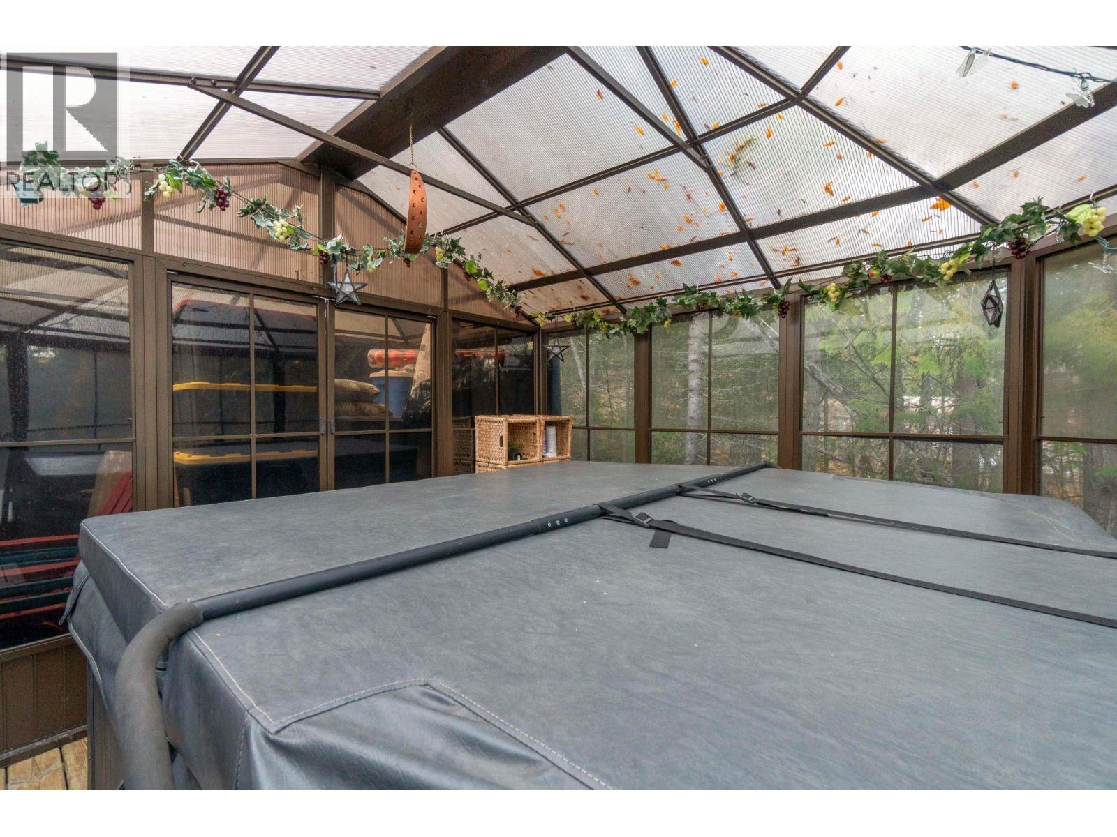 307 Partridge Road, Tappen