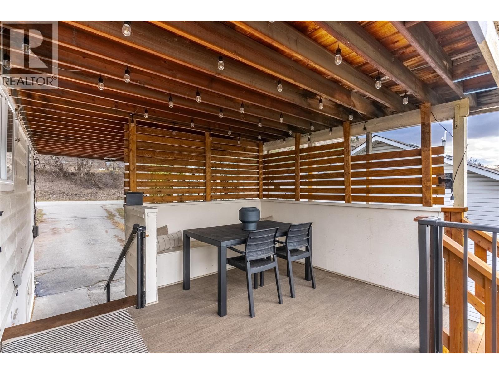 4249 OLD YELLOWHEAD Highway, Kamloops