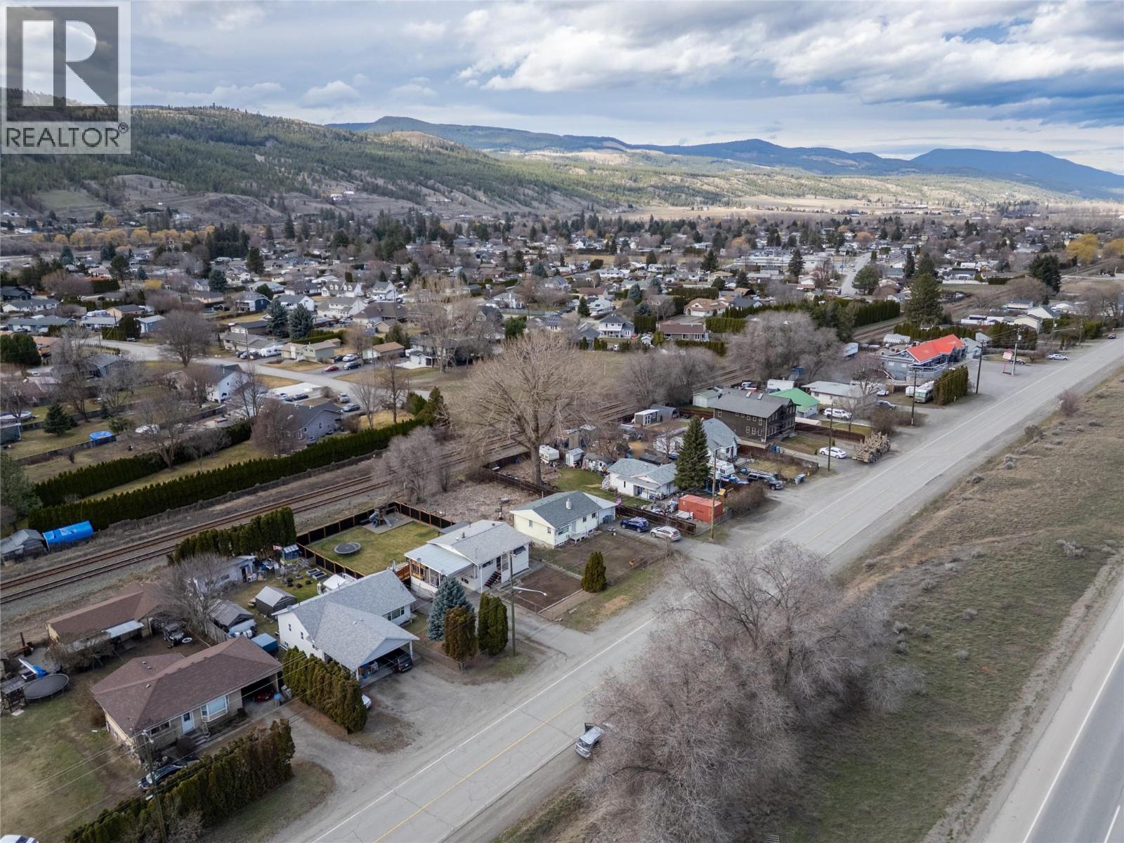 4249 OLD YELLOWHEAD Highway, Kamloops
