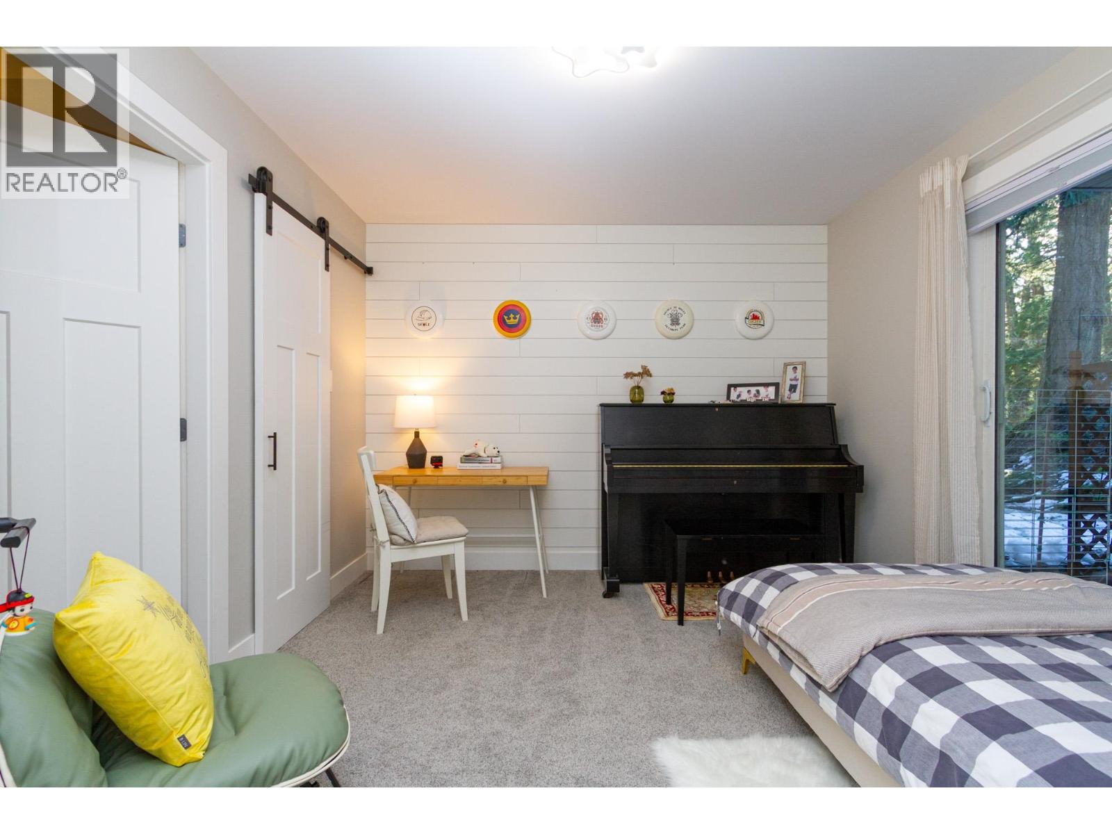 317 2222 CASTLE DRIVE, Whistler