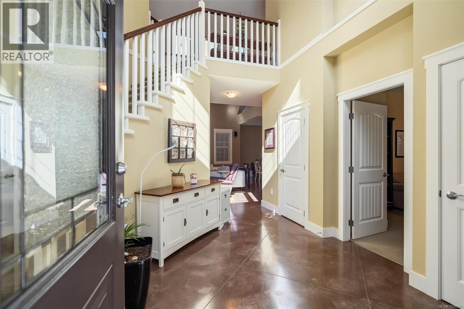 10011 YOUBOU RD - 11