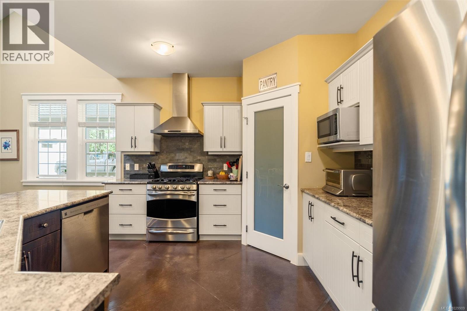 10011 YOUBOU RD - 17