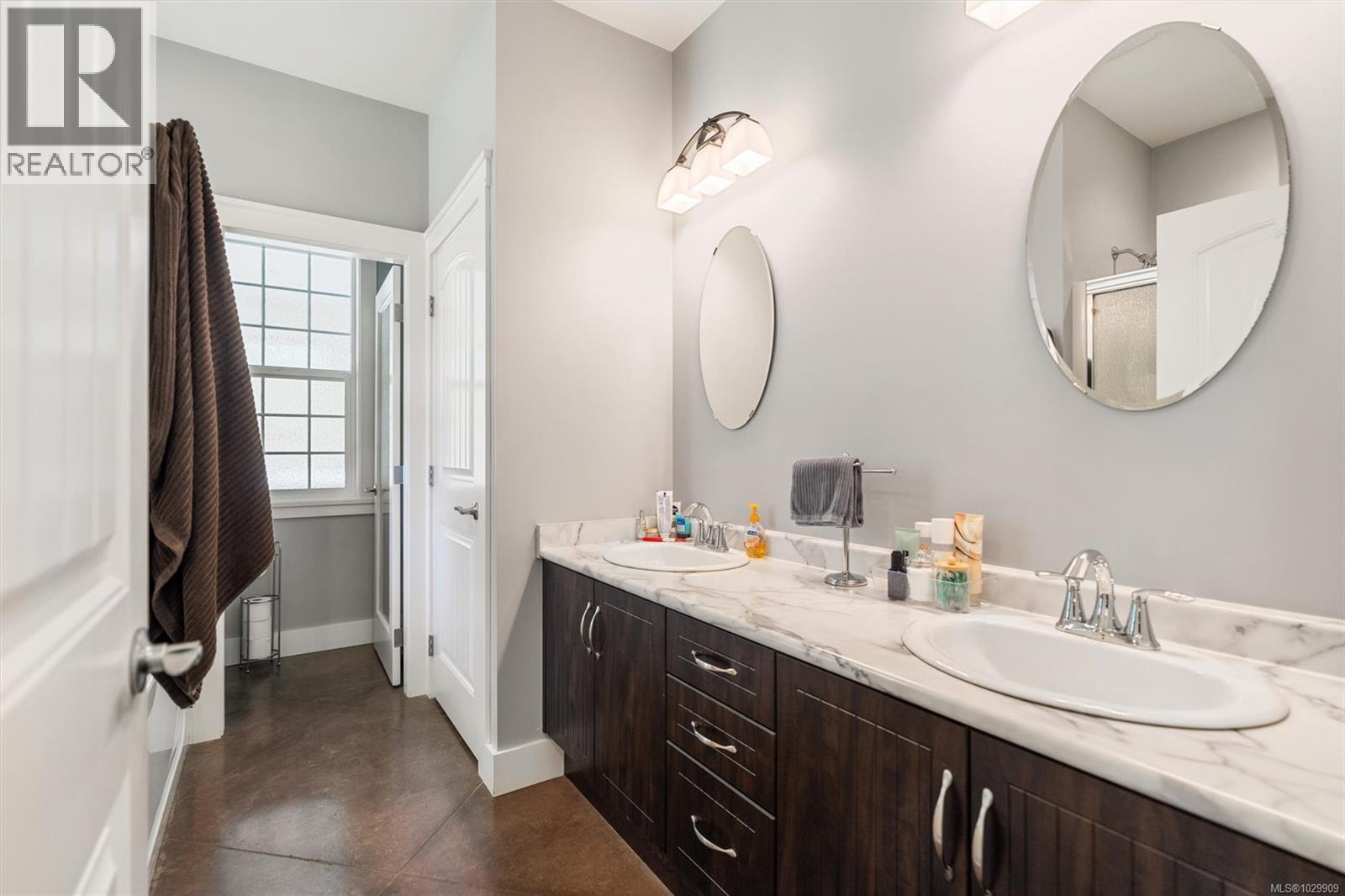 10011 YOUBOU RD - 29