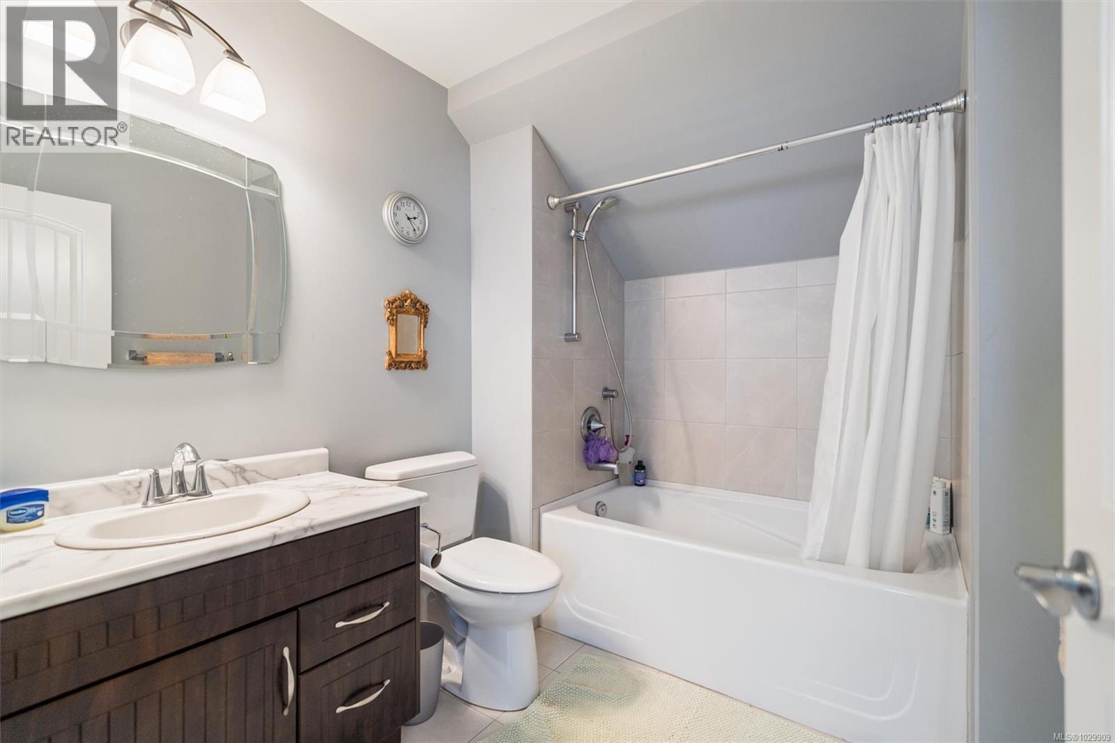 10011 YOUBOU RD - 38