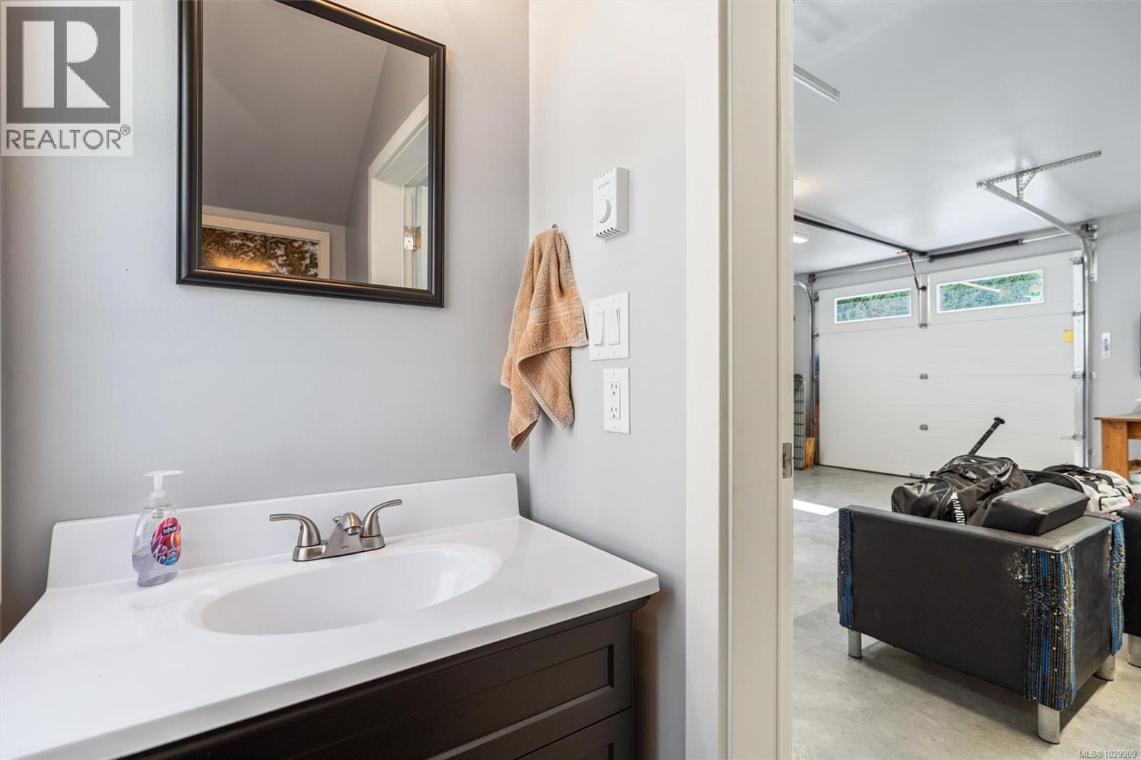 10011 YOUBOU RD - 62