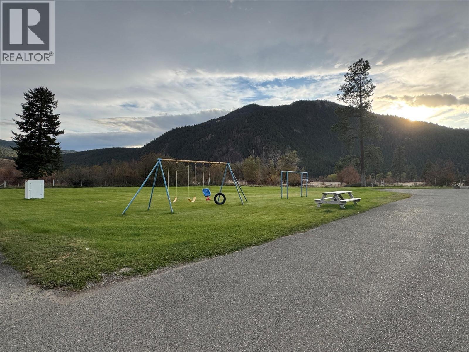 254 8 Highway Unit# 42, Merritt