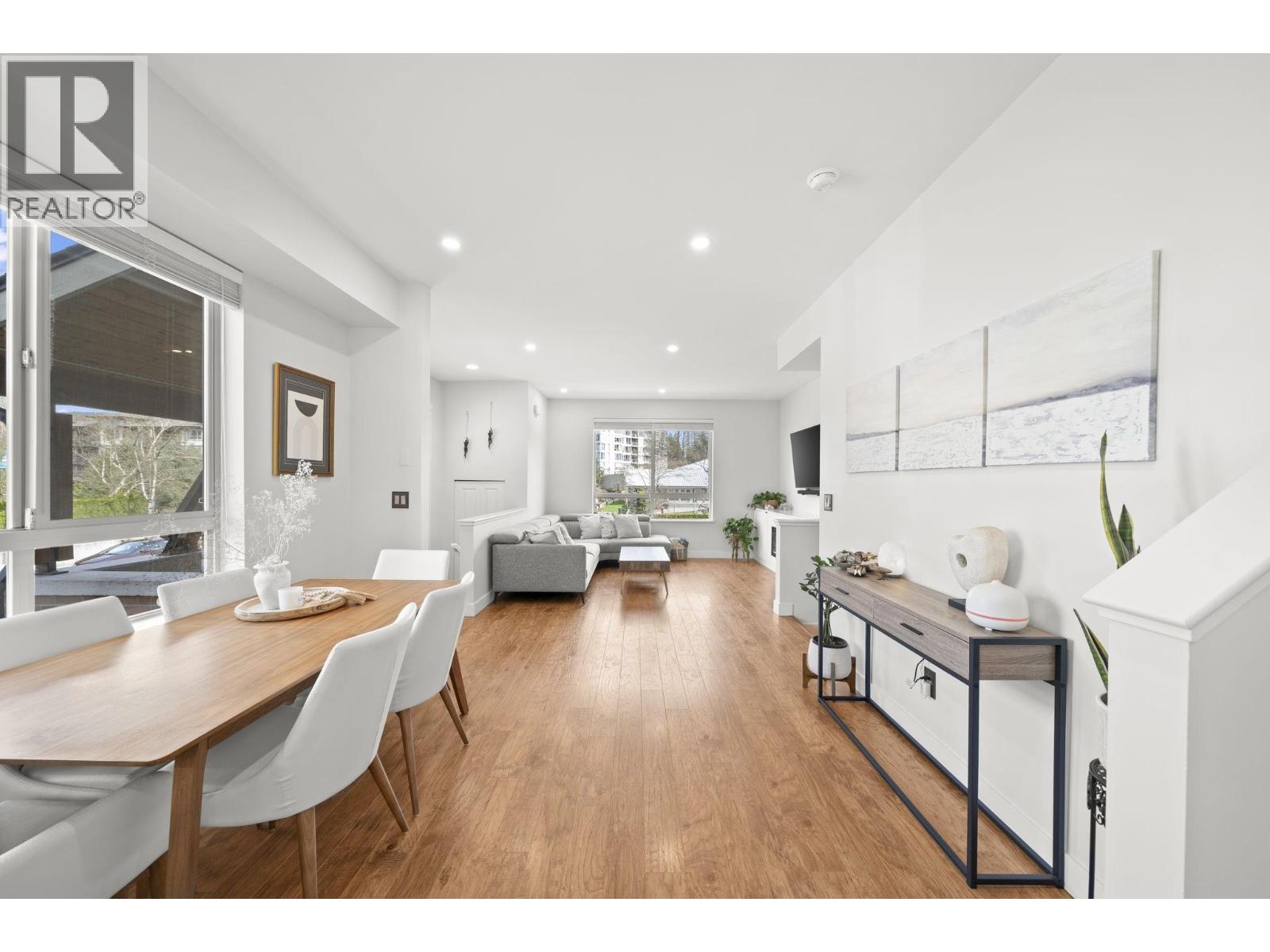 1 301 KLAHANIE DRIVE, Port Moody