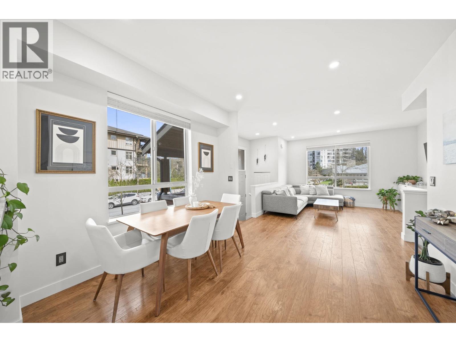 1 301 KLAHANIE DRIVE, Port Moody