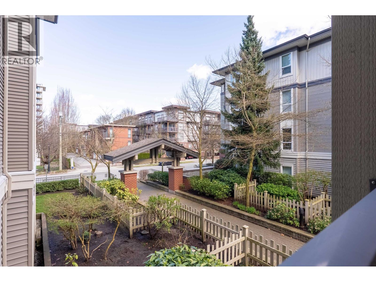 #266-9100 FERNDALE Road, Richmond