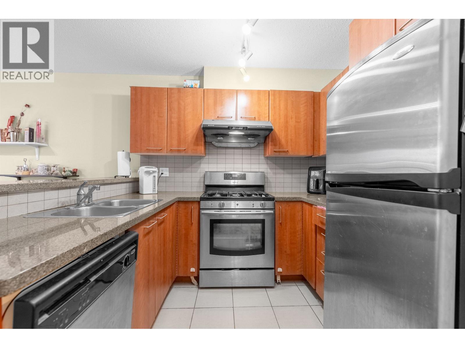 #266-9100 FERNDALE Road, Richmond