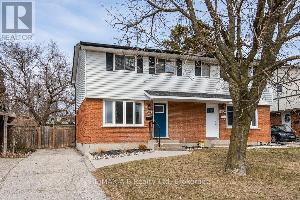 567 DURHAM CRESCENT